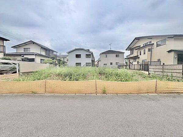 前面道路です（R8.9月撮影）