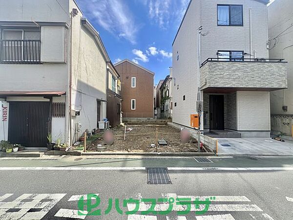駅徒歩5分のため人通りが多く安心ですね！（2026年10月撮影）