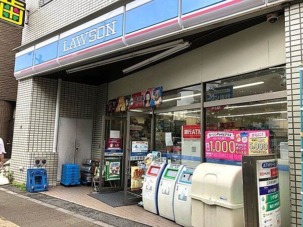 ローソン西巣鴨駅前店 890m