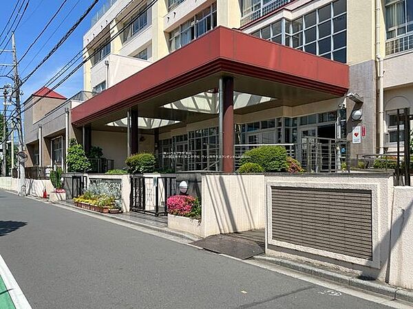 荒川区立南千住第二中学校 500m
