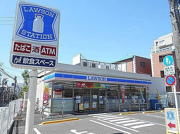 ローソン板橋二丁目店 880m