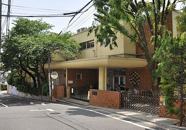 まきば幼稚園 700m