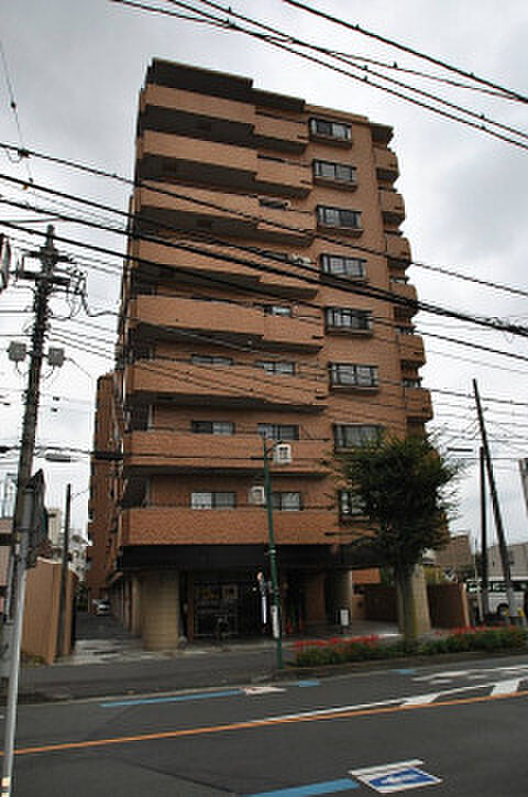 「ライオンズマンション坂戸駅前」10階建てマンション、東武東上線「坂戸」駅より徒歩3分の好立地