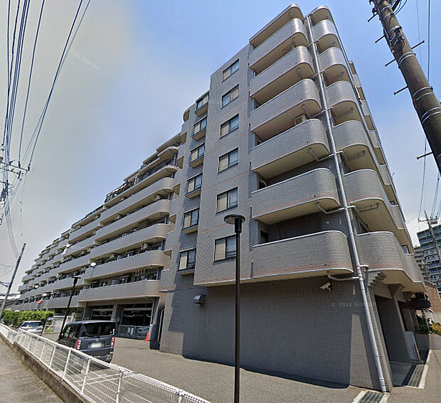 「ライオンズプラザ西所沢」10階建てマンション、西武池袋線・狭山線「西所沢」駅より徒歩5分の好立地