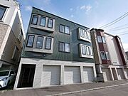 グローリアスエム 3階 築19年9ヶ月の賃貸物件