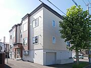 新道東駅より徒歩14分 3階 築14年1ヶ月の賃貸物件