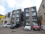 クリスタル・セレニティ 3階 築12年7ヶ月の賃貸物件