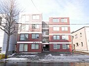 元町駅より徒歩10分 4階 築36年4ヶ月の賃貸物件