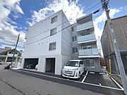 麻生駅より徒歩10分 4階 新築の賃貸物件