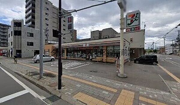周辺：セブンイレブン札幌北23条店 385m