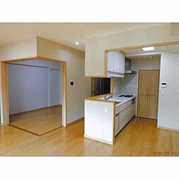 東川口ガーデンプラザ八番館 6階5SLDKのリビング/ダイニング