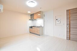 グランド・キャッスル 2階1LDKのリビング/ダイニング