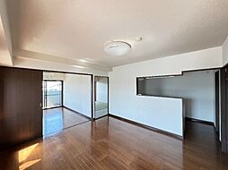 イーグルヒルズ 3階3LDKのリビング/ダイニング