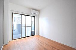 第2イーストサイド 3階ワンルームのリビング/ダイニング