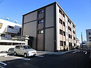 静岡駅より徒歩10分 1階 築8年4ヶ月の賃貸物件