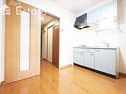 Y´s　IZUMI 603 6階1DKのリビング/ダイニング