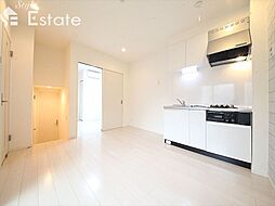 モメンタム志賀本通 202 2階1SLDKのリビング/ダイニング