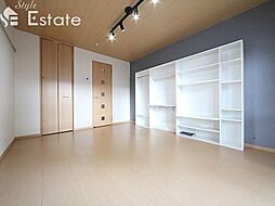 名古屋市営鶴舞線 庄内通駅 徒歩4分の賃貸アパート 1階1Kのリビング/ダイニング