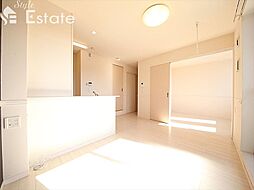 ヴァルム 205 2階1LDKのリビング/ダイニング