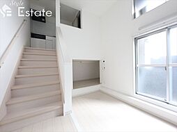 ラフェリオ 201 2階1Kのリビング/ダイニング