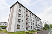 ＵＲ都市機構江南団地７棟 4階 築57年7ヶ月の賃貸物件