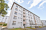 ＵＲ都市機構江南団地４２棟 4階 築57年の賃貸物件