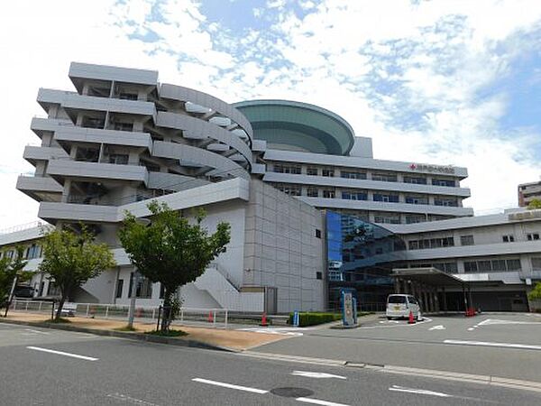 画像13:【総合病院】神戸赤十字病院まで861ｍ