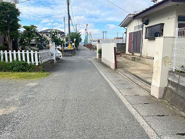 前面道路含む現地写真