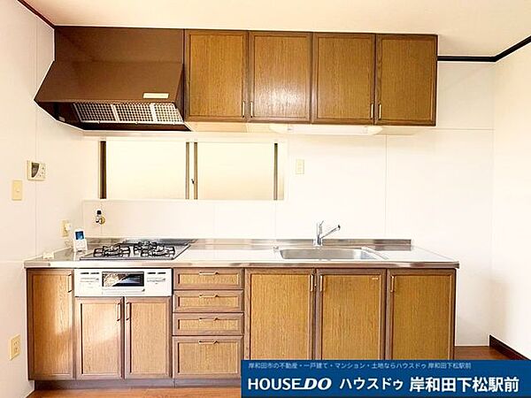 収納スペースも多いキッチン♪スッキリとお使い頂けるので、お料理するのが楽しくなりそうです♪