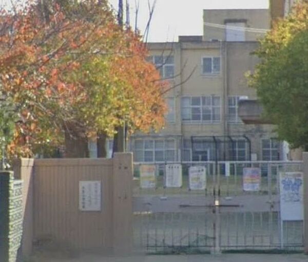 岸和田市立大芝小学校 770m