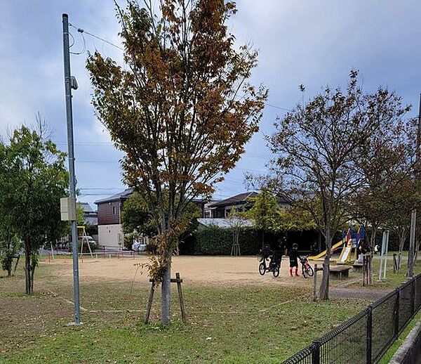 尾生久米田第4公園 1200m
