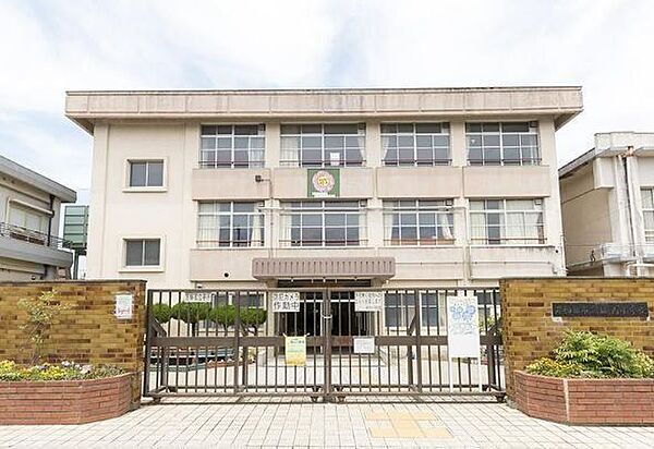 岸和田市立浜小学校 300m