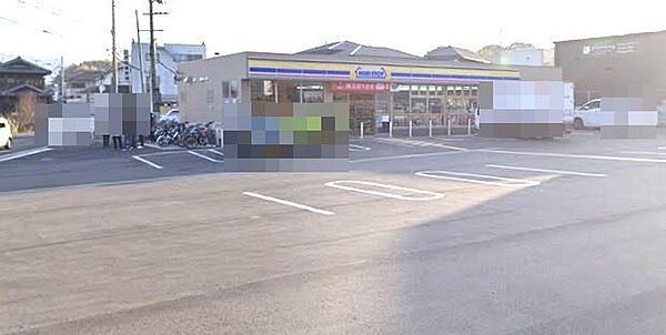 ミニストップ岸和田尾生町店 470m