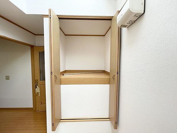 リビング収納写真です