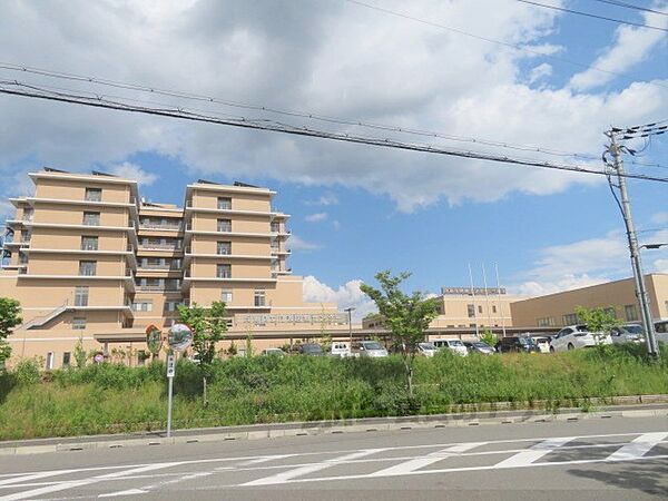 画像13:兵庫県立丹波医療センターまで1900メートル