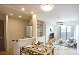 キング・ヒルズII 201 2階2LDKのリビング/ダイニング