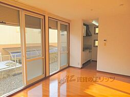 ベル・グラース 102 1階1LDKのリビング/ダイニング