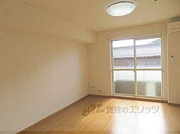 アンジェリート 102 2階ワンルームのリビング/ダイニング