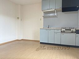 ファミーユコートA 1階2LDKのリビング/ダイニング