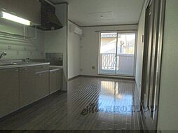 アタゴ・パインヒルズ 201 2階2DKのリビング/ダイニング