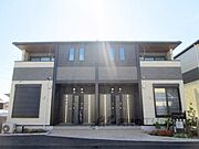 トムズガーデン園部II 2階 築2年2ヶ月の賃貸物件