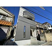ときわ台駅より徒歩15分 築3年9ヶ月 3階建の賃貸物件