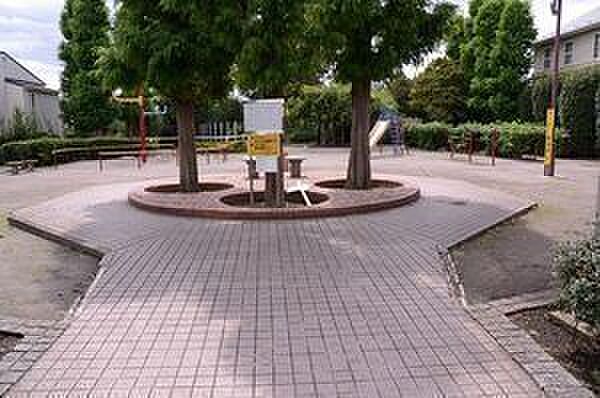 古天神公園 260m