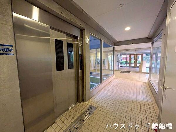 エレベータ