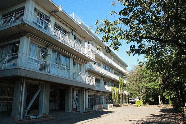 調布市立第四中学校 1000m