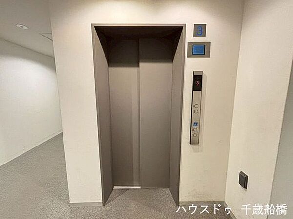 エレベータ