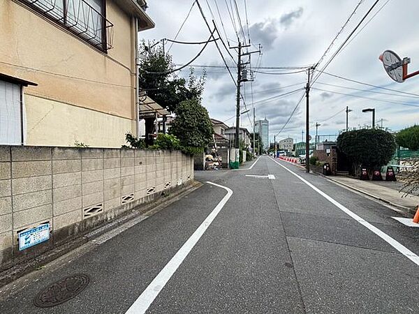 前面道路含む現地写真