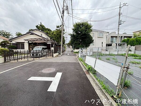 前面道路含む現地写真