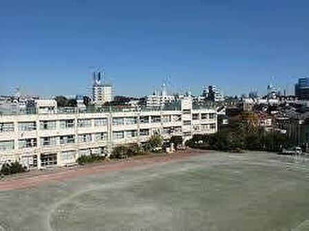 世田谷区立松沢中学校 400m