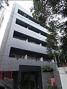 泉岳寺駅より徒歩3分 1階 築23年の賃貸物件